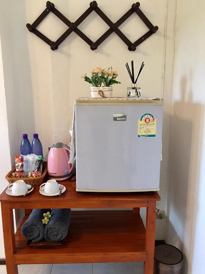 Nan Waterside Hong Bon Nern Bed & Breakfast Bagian luar foto