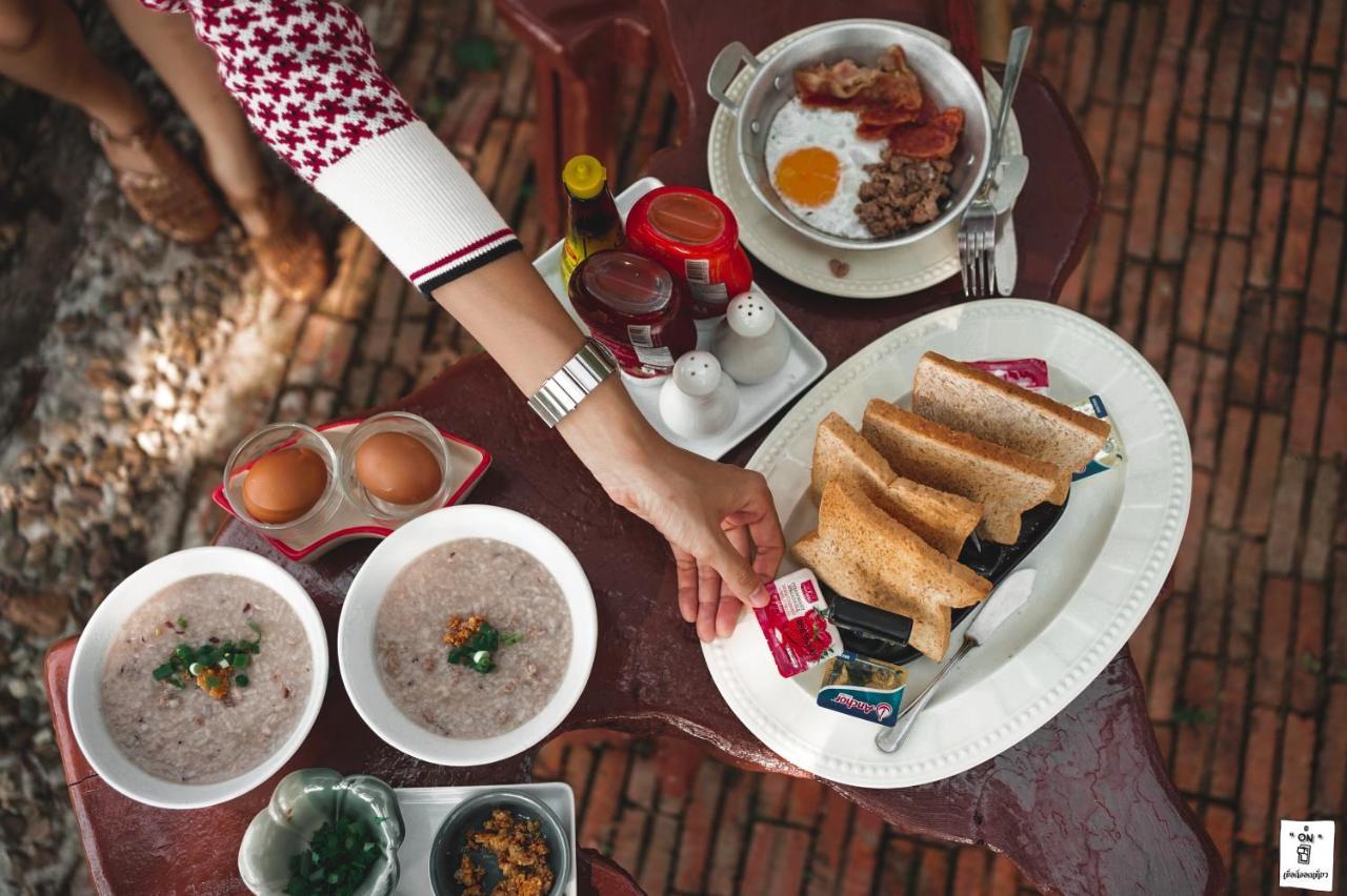 Nan Waterside Hong Bon Nern Bed & Breakfast Bagian luar foto