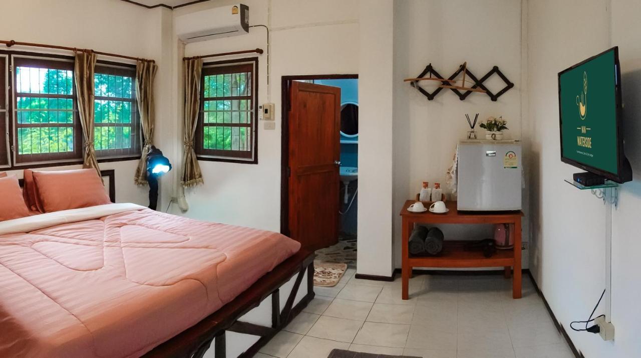 Nan Waterside Hong Bon Nern Bed & Breakfast Bagian luar foto